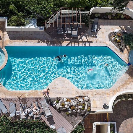 Deluxe Two Bedroom Apartment With Ocean Views Coolum Beach Dış mekan fotoğraf