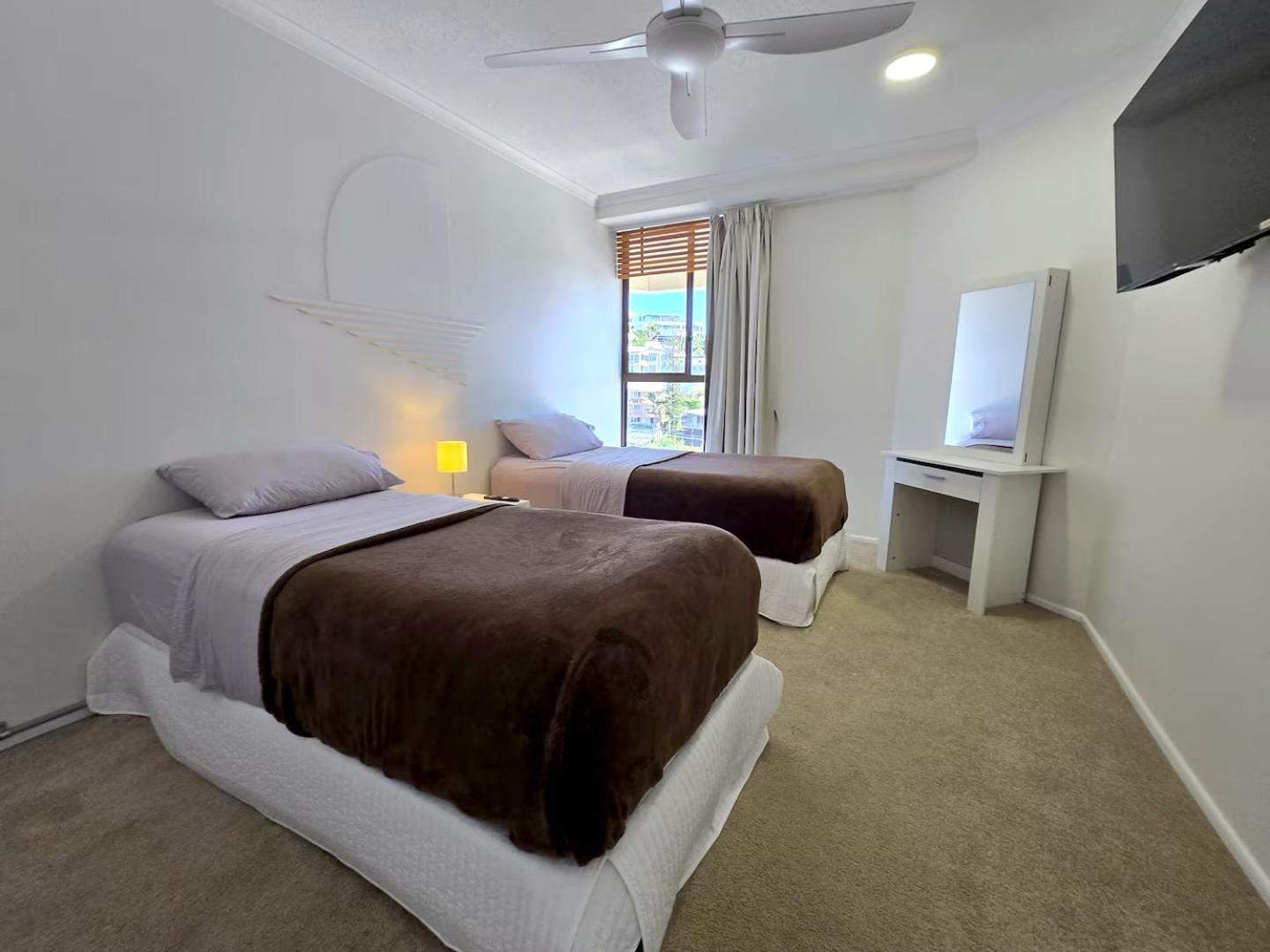 Deluxe Two Bedroom Apartment With Ocean Views Coolum Beach Dış mekan fotoğraf